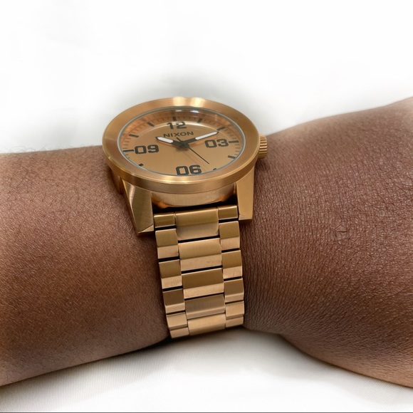 NIXON THE CORPORAL STAINLESS STEEL WATCH - Picture 7 of 10